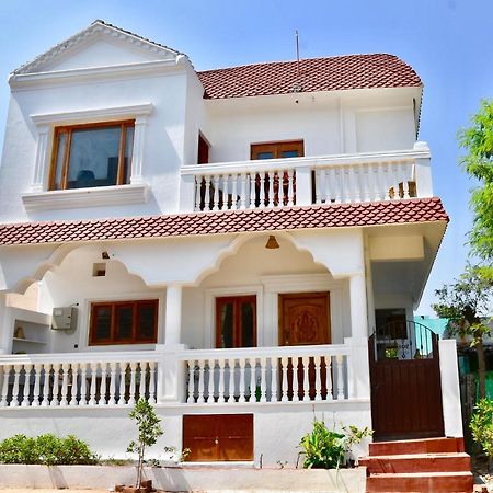 Jasmin Villa Хампи Экстерьер фото