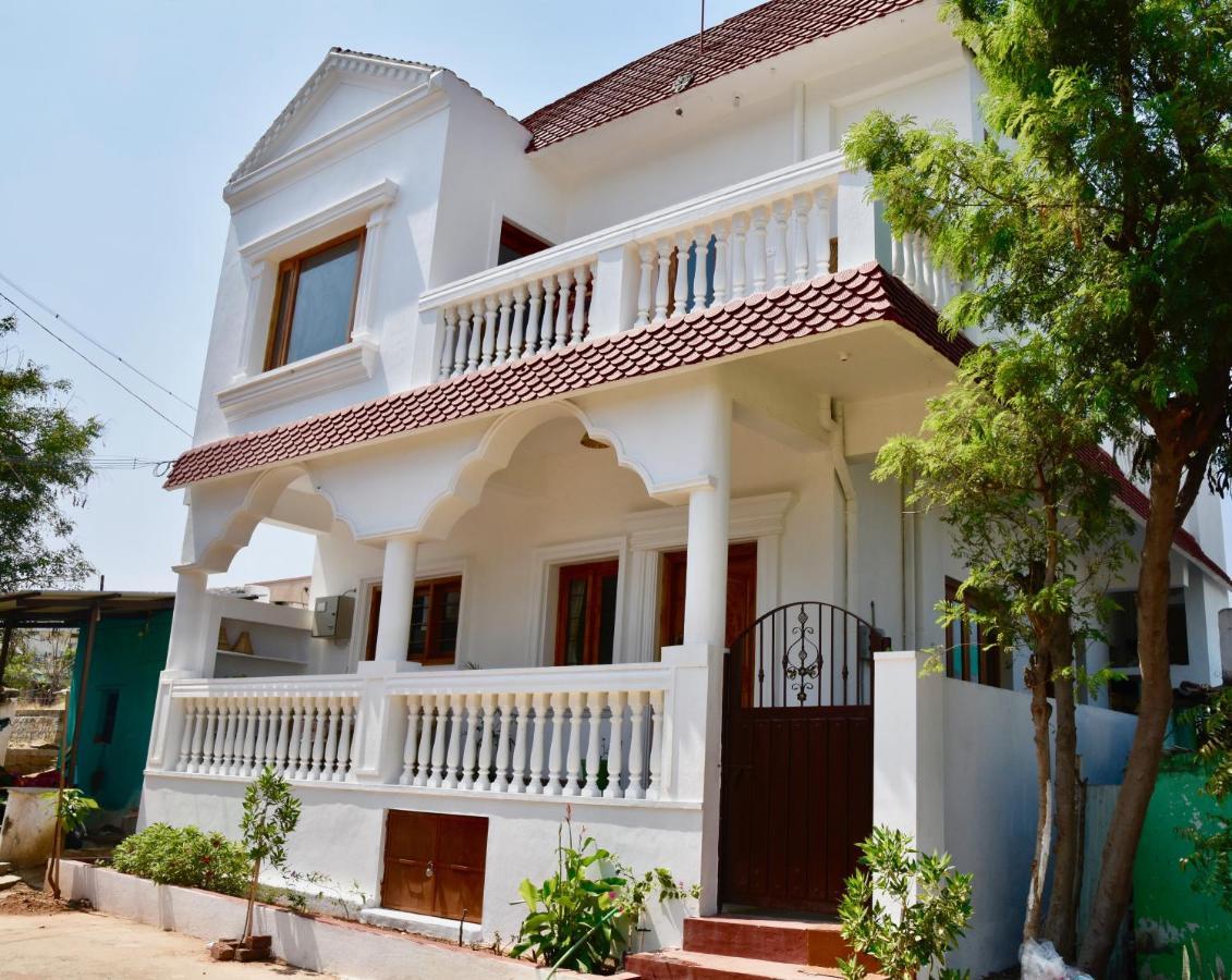 Jasmin Villa Хампи Экстерьер фото