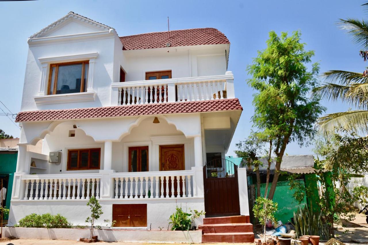Jasmin Villa Хампи Экстерьер фото